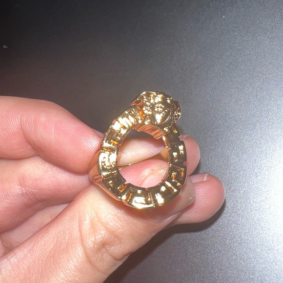 Versace gold ring designer - Picture 7 of 8